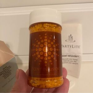 🚨3/$10.00🚨 PartyLite Scent Infusion Beads - Cinnamon Sticks B9180